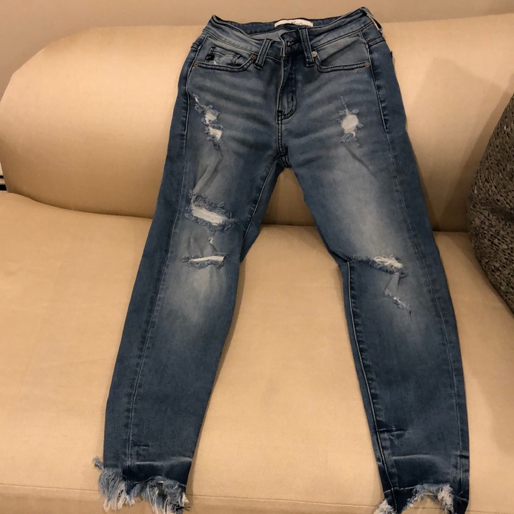 Cool distressed ripped jeans